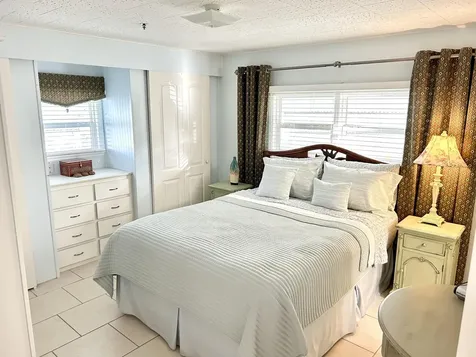 1401 S 33 Road Hollywood FL 33021