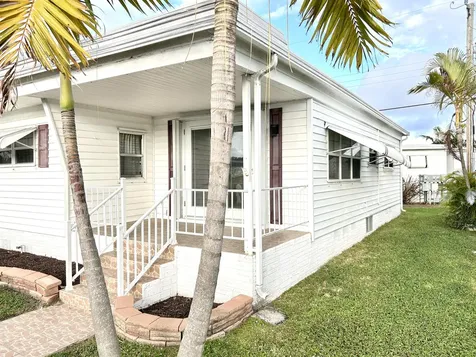 1401 S 33 Road Hollywood FL 33021