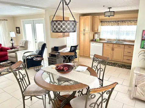 1401 S 33 Road Hollywood FL 33021