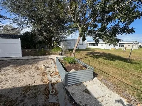 6927 Se Delegate Street Hobe Sound FL 33455