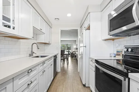 2440 SW 22nd Avenue Delray Beach FL 33445