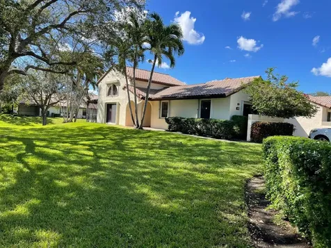 420 Ashwood Place Boca Raton FL 33431