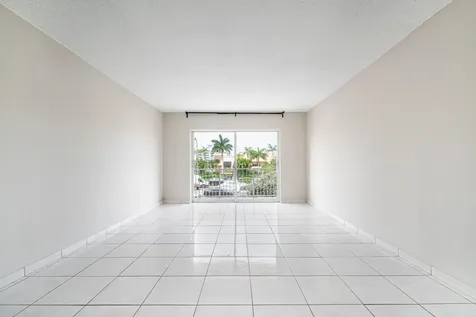 2200 E Hallandale Beach Boulevard Hallandale Beach FL 33009