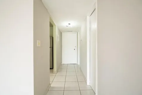2200 E Hallandale Beach Boulevard Hallandale Beach FL 33009