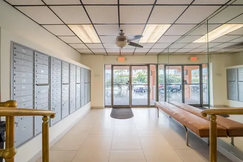2200 E Hallandale Beach Boulevard Hallandale Beach FL 33009