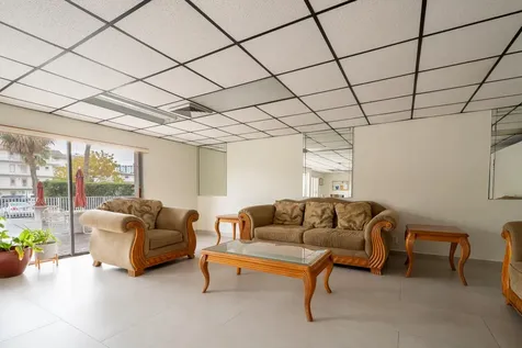 2200 E Hallandale Beach Boulevard Hallandale Beach FL 33009