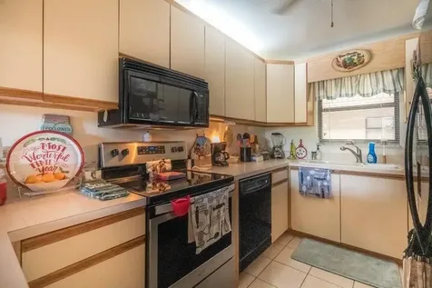 890 N Federal Highway Lantana FL 33462