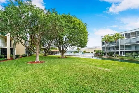 890 N Federal Highway Lantana FL 33462