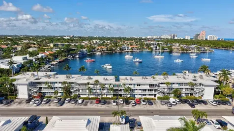 2717 Yacht Club Boulevard Fort Lauderdale FL 33304