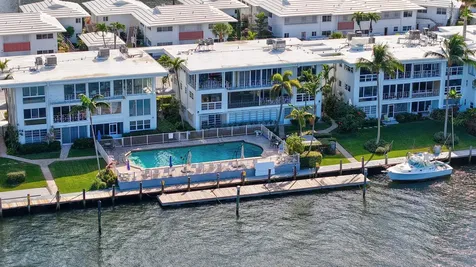 2717 Yacht Club Boulevard Fort Lauderdale FL 33304