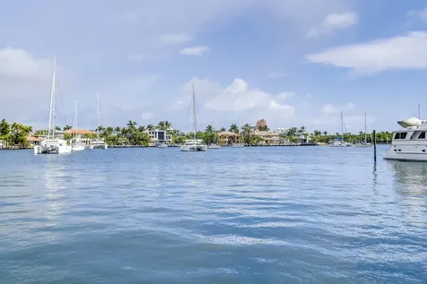 2717 Yacht Club Boulevard Fort Lauderdale FL 33304