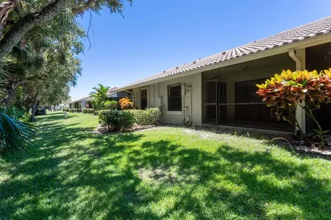 470 Hardwood Place Boca Raton FL 33431