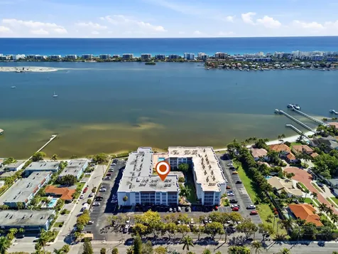 1502 S Lakeside Drive Lake Worth Beach FL 33460