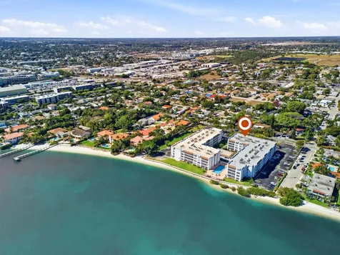 1502 S Lakeside Drive Lake Worth Beach FL 33460