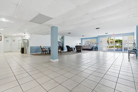 1502 S Lakeside Drive Lake Worth Beach FL 33460
