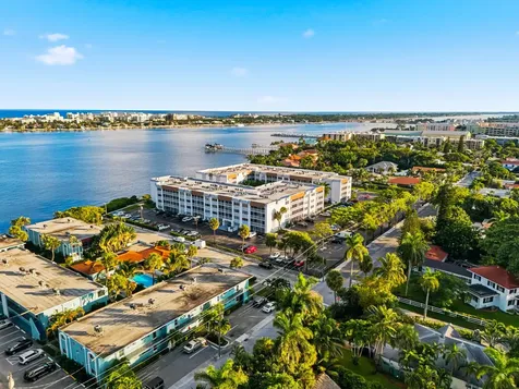 1502 S Lakeside Drive Lake Worth Beach FL 33460