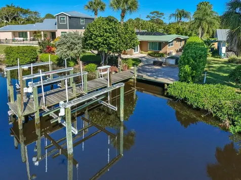 1282 Sw Pelican Crescent Palm City FL 34990