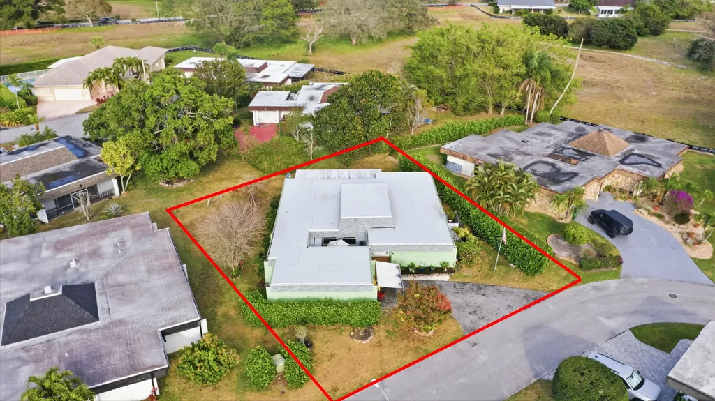 4610 King Palm Drive Tamarac FL 33319