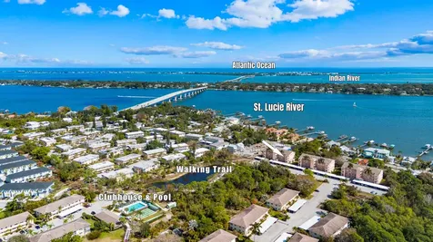 2950 Se Ocean Boulevard Stuart FL 34996