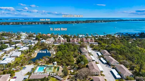 2950 Se Ocean Boulevard Stuart FL 34996