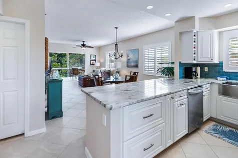 2950 Se Ocean Boulevard Stuart FL 34996