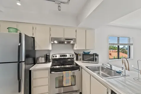 1605 S Us Highway 1 Jupiter FL 33477