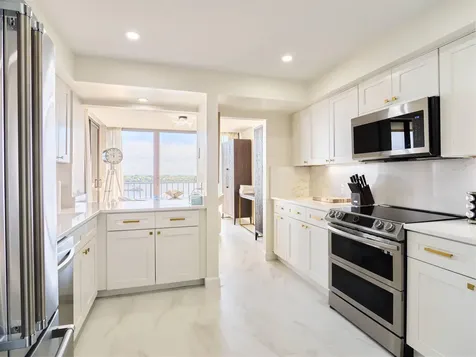 124 Lakeshore Drive North Palm Beach FL 33408