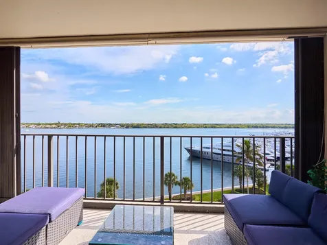 124 Lakeshore Drive North Palm Beach FL 33408