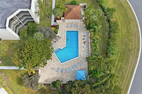 5701 Camino Del Sol Boca Raton FL 33433