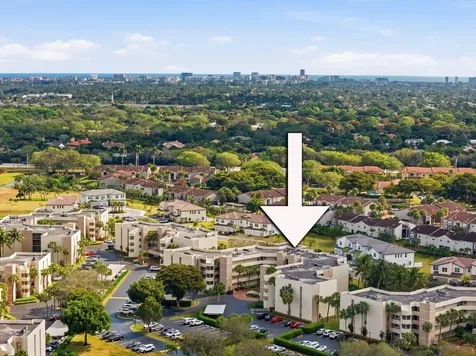 5701 Camino Del Sol Boca Raton FL 33433