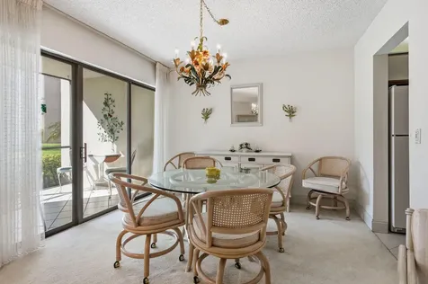 5701 Camino Del Sol Boca Raton FL 33433