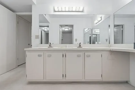 5701 Camino Del Sol Boca Raton FL 33433