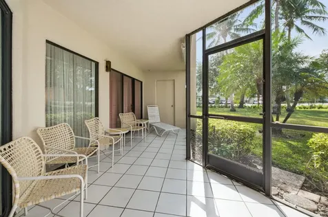 5701 Camino Del Sol Boca Raton FL 33433