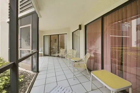 5701 Camino Del Sol Boca Raton FL 33433