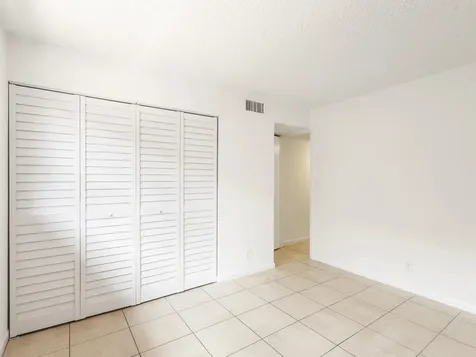 450 SW 2nd Avenue Boca Raton FL 33432