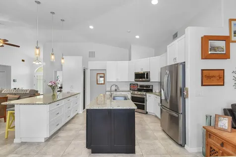 409 Sw Sycamore Cove Port Saint Lucie FL 34986