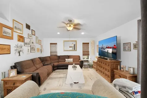409 Sw Sycamore Cove Port Saint Lucie FL 34986