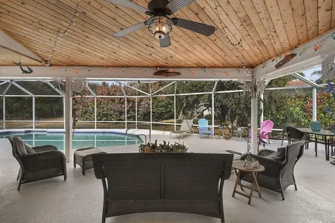 409 Sw Sycamore Cove Port Saint Lucie FL 34986