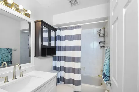 409 Sw Sycamore Cove Port Saint Lucie FL 34986