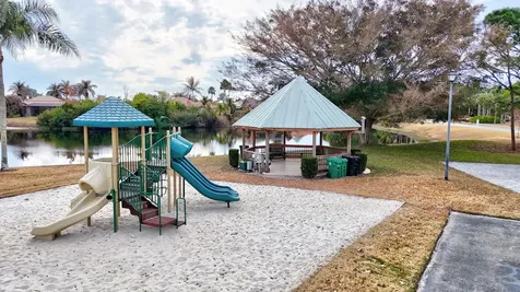 409 Sw Sycamore Cove Port Saint Lucie FL 34986
