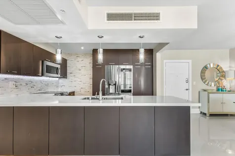 2501 S Ocean Drive Hollywood FL 33019