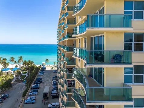 2501 S Ocean Drive Hollywood FL 33019