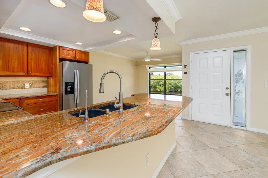 950 S Kanner Highway Stuart FL 34994