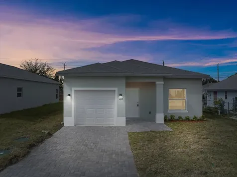 1635 19th Avenue Vero Beach FL 32962