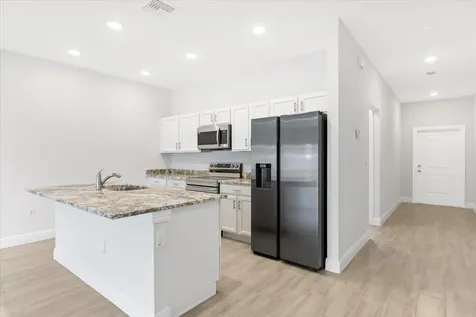 1635 19th Avenue Vero Beach FL 32962
