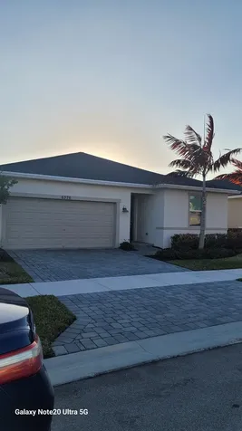 6576 NW Cloverdale Avenue Port Saint Lucie FL 34987