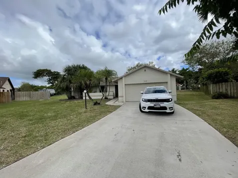 4108 NW 1st Street Deerfield Beach FL 33442