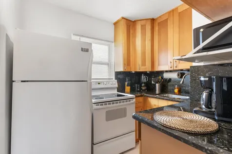 3225 Ne 16th Street Pompano Beach FL 33062
