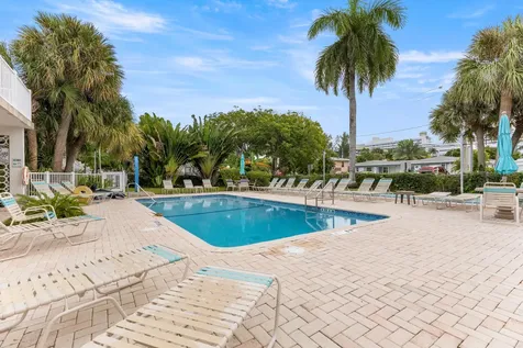 3225 Ne 16th Street Pompano Beach FL 33062