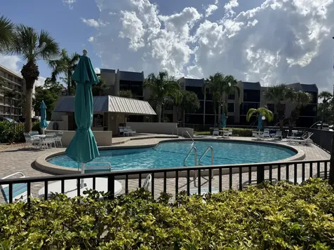 12 Royal Palm Way Boca Raton FL 33432